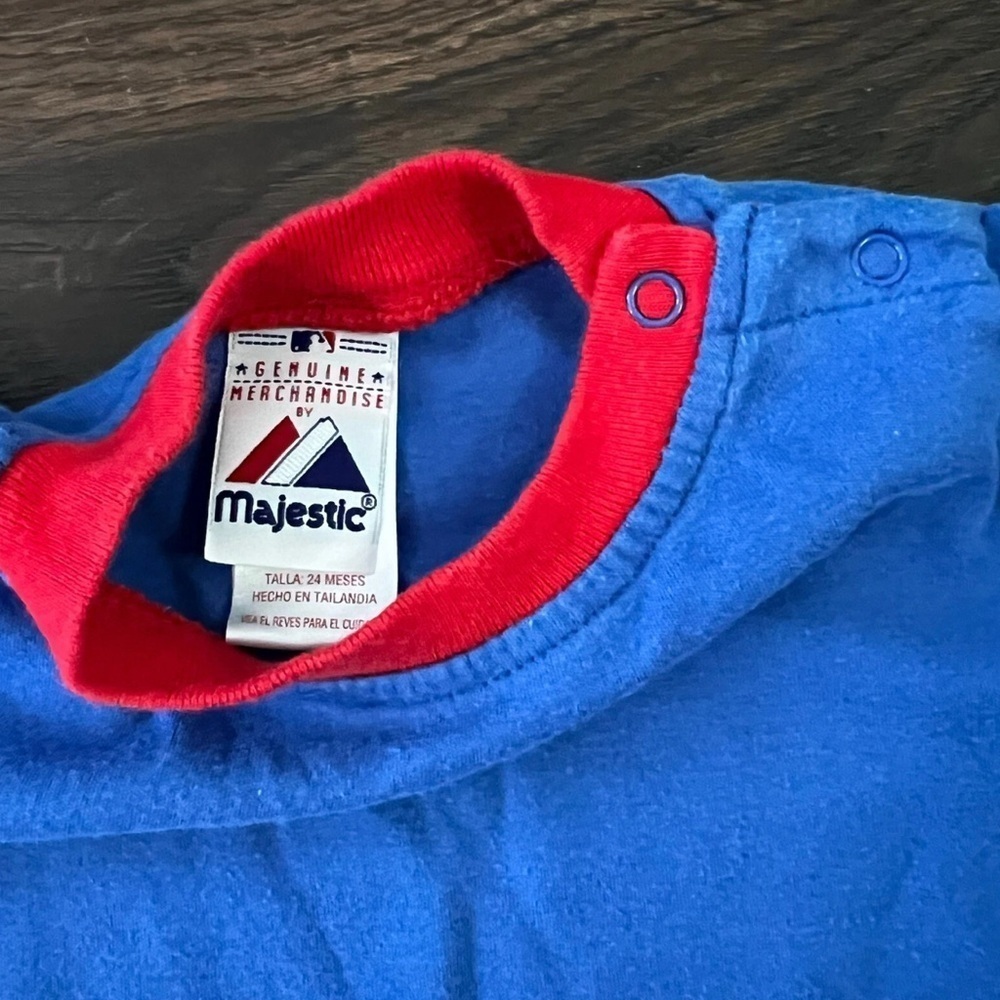 Chicago Cubs 24 month one piece bodysuit romper by Majestic Baseball - Picture 4 of 4